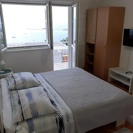 شقة In With Sea View, Balcony, Wi-fi *